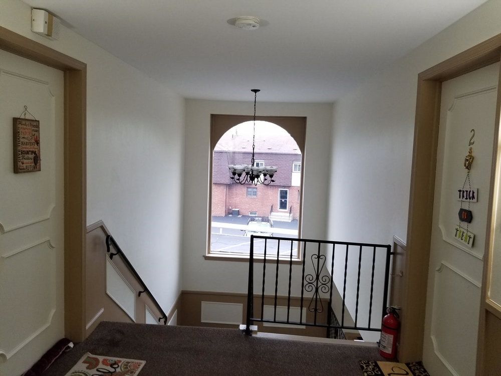 1293 Union Rd, West Seneca, NY 14224